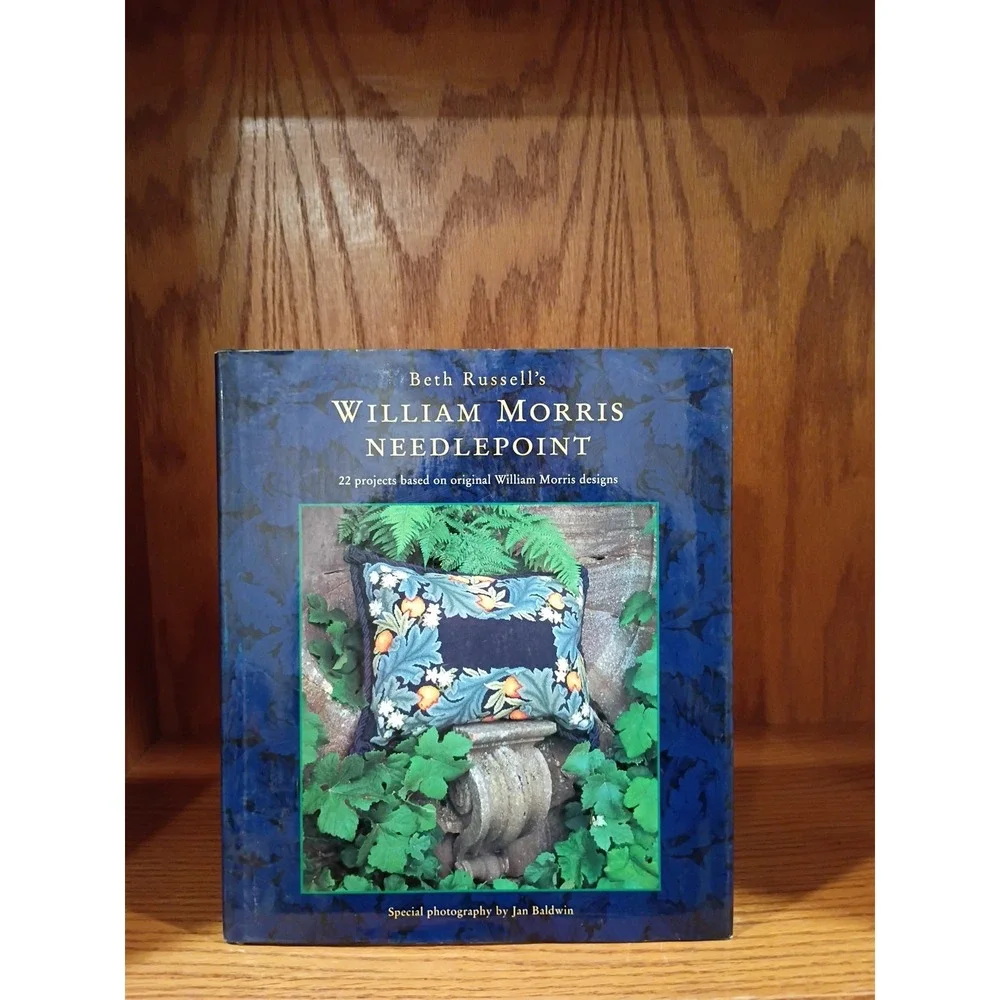 Beth Russell's William Morris Needlepoint: 22 Projects based on original designs